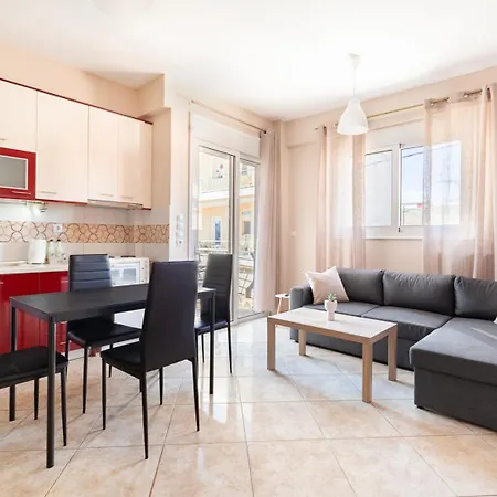 House In * Eleusis